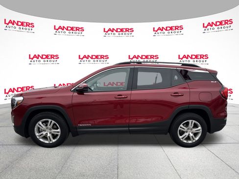 Used 2019 GMC Terrain SLE w/ Driver Convenience Package image 6