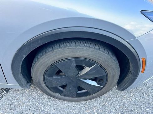 Used 2024 Toyota Prius LE image 9