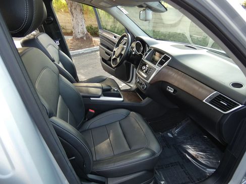 Used 2015 Mercedes-Benz ML 350 4MATIC image 27