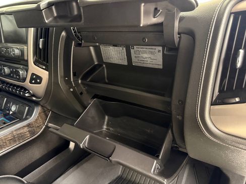 Used 2016 GMC Sierra 2500 Denali w/ Duramax Plus Package AWD/4WD image 25