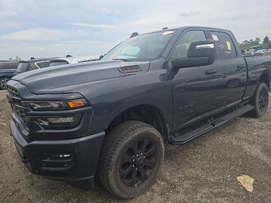 Used 2025 RAM 2500 Big Horn AWD/4WD image 1