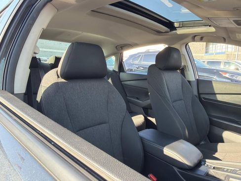 Used 2024 Honda Accord EX image 11