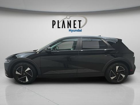 New 2026 Hyundai Ioniq 5 SEL image 2