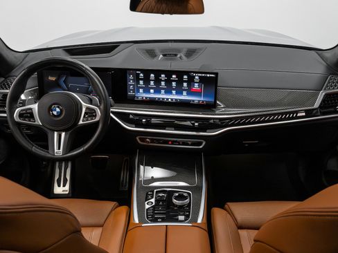 Used 2024 BMW X7 M60i w/ Executive Package image 10