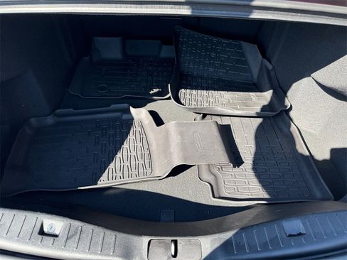 Used 2018 Lincoln MKZ Reserve w/ Climate Package image 16