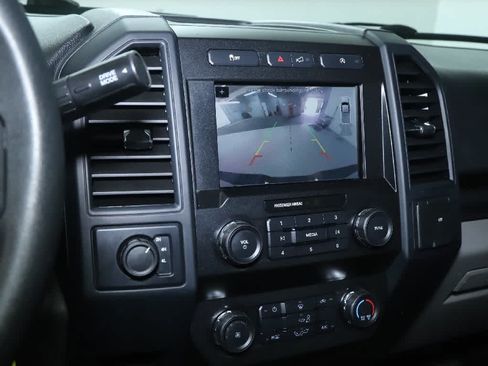 Used 2019 Ford F150 XL w/ Equipment Group 101A Mid AWD/4WD image 27