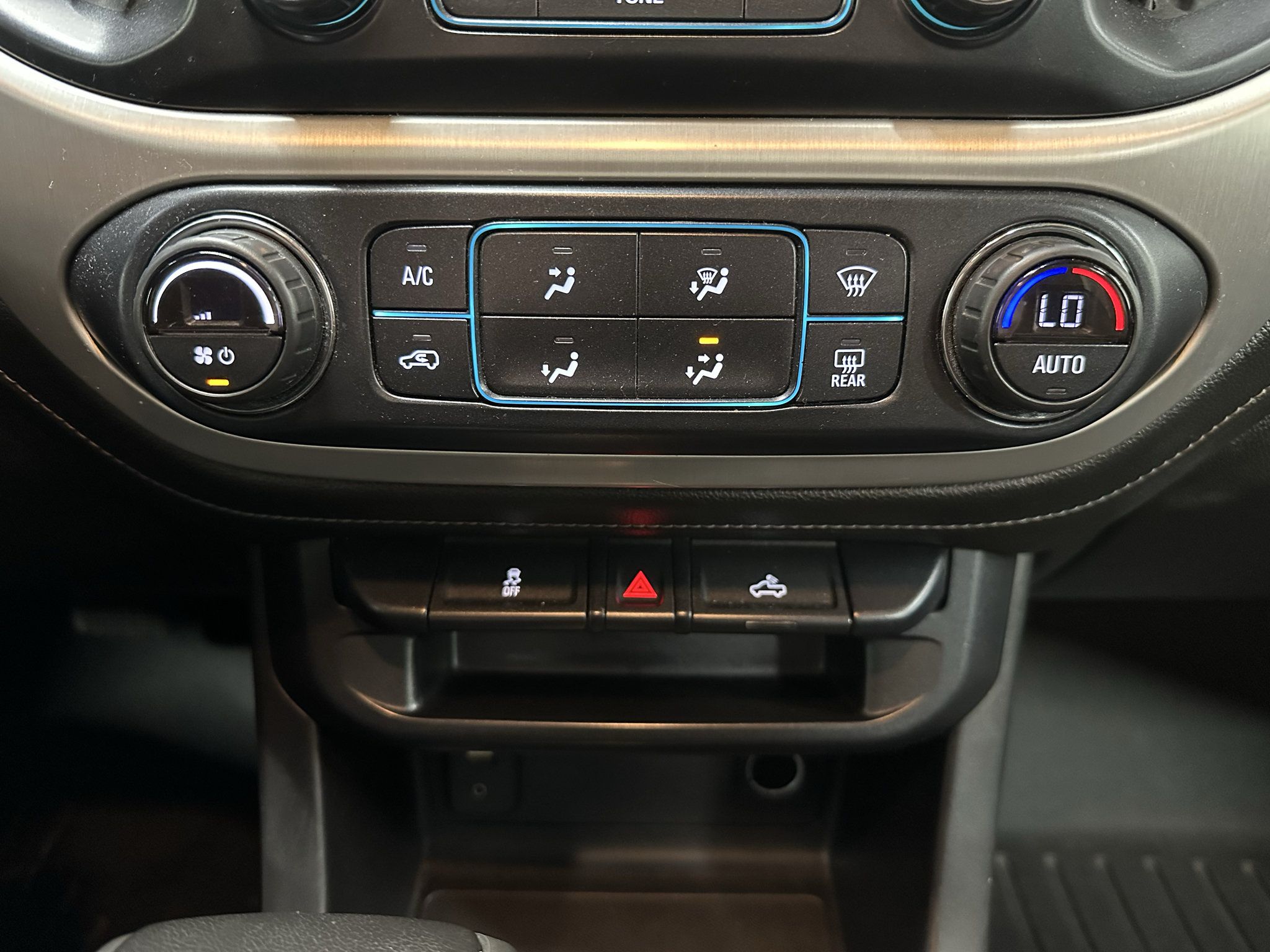 Used 2017 GMC Canyon SLE w/ SLE Convenience Package RWD image 33