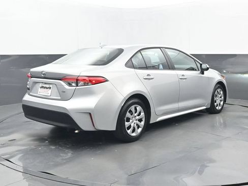 Used 2026 Toyota Corolla LE FWD image 20