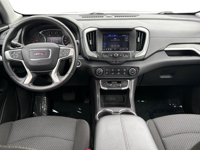 Used 2024 GMC Terrain SLE FWD image 14