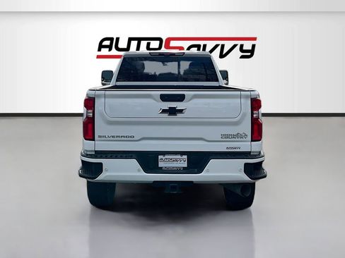 Used 2022 Chevrolet Silverado 3500 High Country w/ Z71 Off-Road Package AWD/4WD image 6