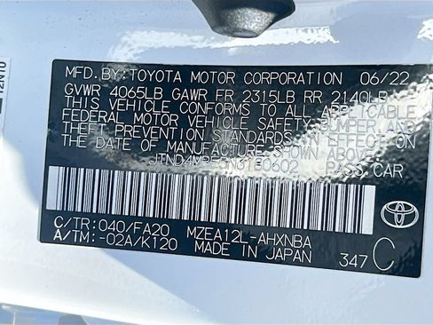 Used 2022 Toyota Corolla SE FWD image 30