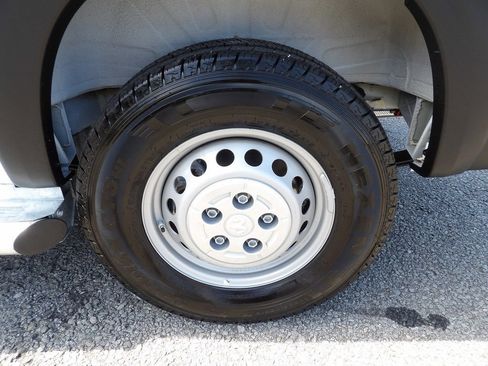 Used 2025 RAM ProMaster 2500 w/ U-Haul Equipment Group FWD image 50