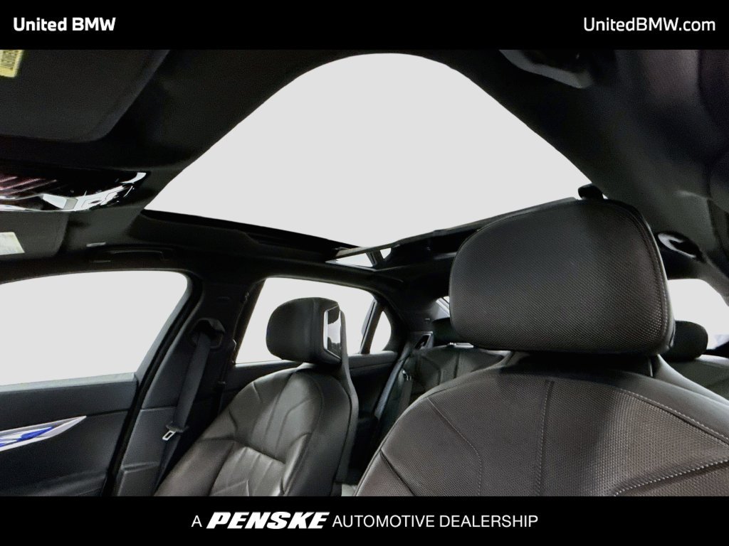 Used 2023 BMW 740i RWD image 19