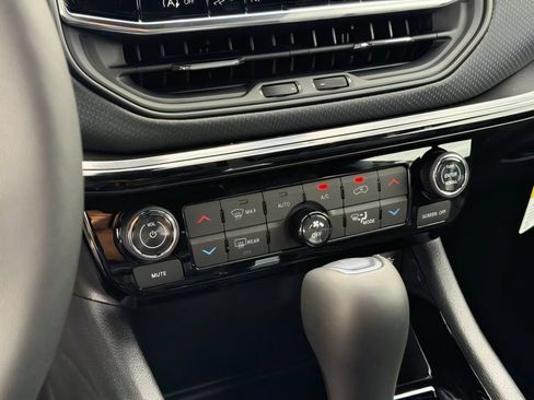 New 2026 Jeep Compass Limited AWD/4WD image 20