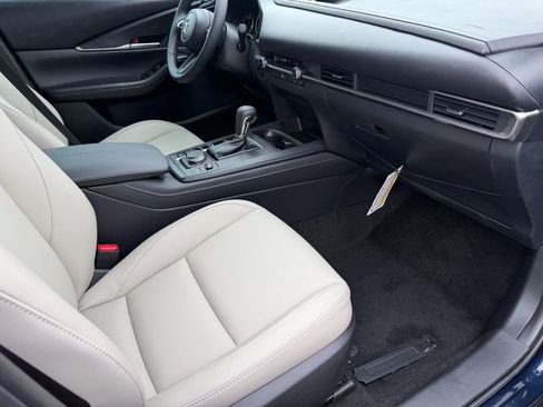 New 2026 MAZDA CX-30 AWD 2.5 S w/ Select Sport Pkg image 13