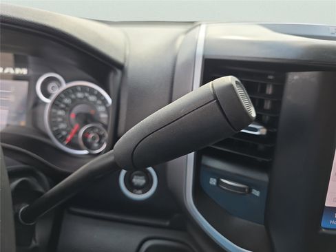 Used 2023 RAM 2500 Big Horn w/ Level 1 Equipment Group image 24