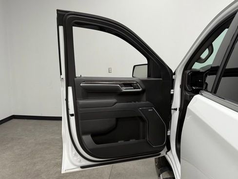 Used 2025 Chevrolet Silverado 1500 LTZ w/ Z71 Off-Road Package image 10