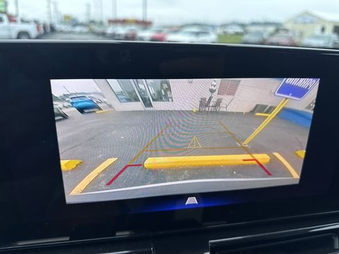 Used 2024 Chevrolet TrailBlazer LT w/ Convenience Package image 19