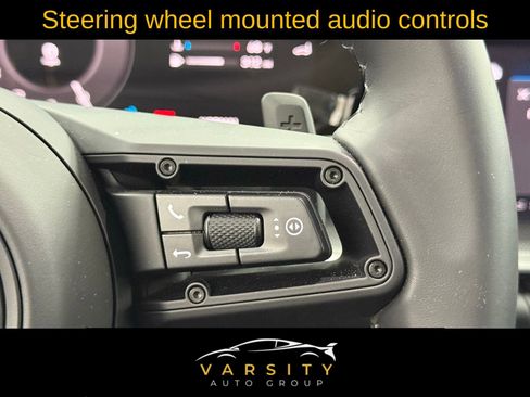 Used 2025 Porsche 911 Carrera image 27