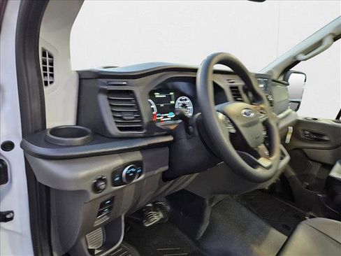 New 2025 Ford Transit 250 148 Medium Roof w/ Load Area Protection Package image 3
