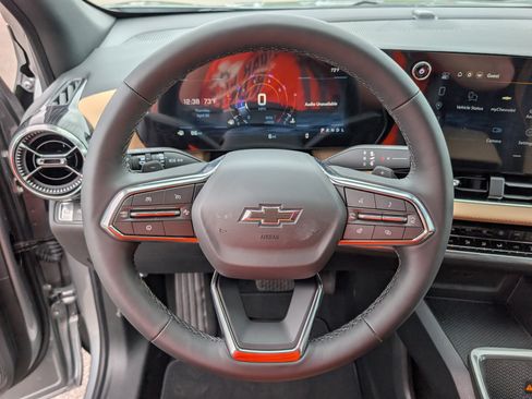 New 2026 Chevrolet Equinox ACTIV FWD image 20