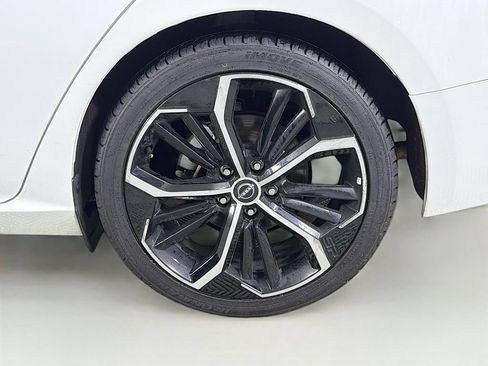 Used 2025 Nissan Altima 2.5 SR FWD image 30