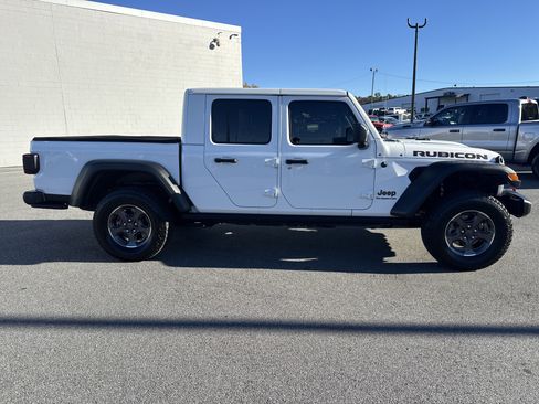 Used 2020 Jeep Gladiator Rubicon image 9