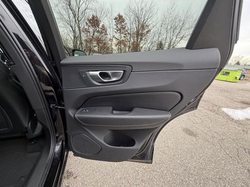 Used 2019 Volvo XC60 T6 Inscription w/ Protection Package Premier image 26