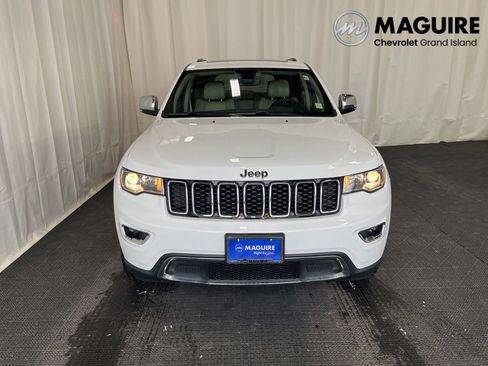 Used 2021 Jeep Grand Cherokee Limited image 31
