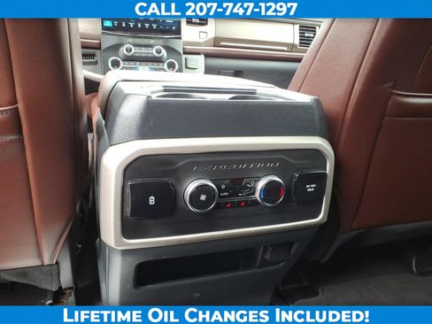 Used 2024 Ford Expedition Limited AWD/4WD image 10