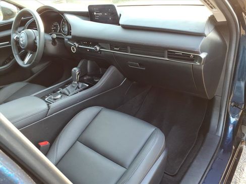 Used 2024 MAZDA MAZDA3 s image 10