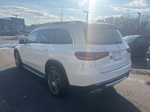 Used 2026 Mercedes-Benz GLS 450 4MATIC image 2