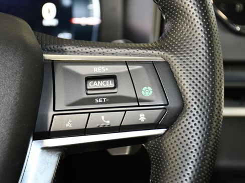 Used 2024 Mitsubishi Outlander SE image 21