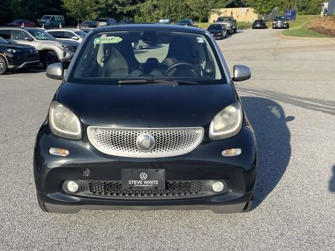 Used 2016 smart fortwo Prime RWD image 2