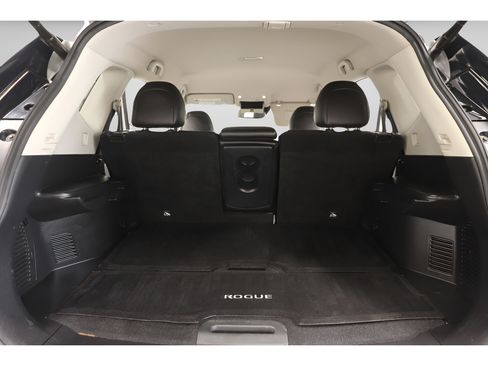 Used 2018 Nissan Rogue SL AWD/4WD image 27