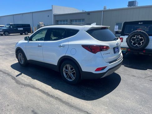 Used 2018 Hyundai Santa Fe Sport w/ 2.4L Tech Package 04 AWD/4WD image 6