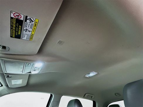 Used 2023 Toyota Tacoma SR5 w/ Technology Package image 11