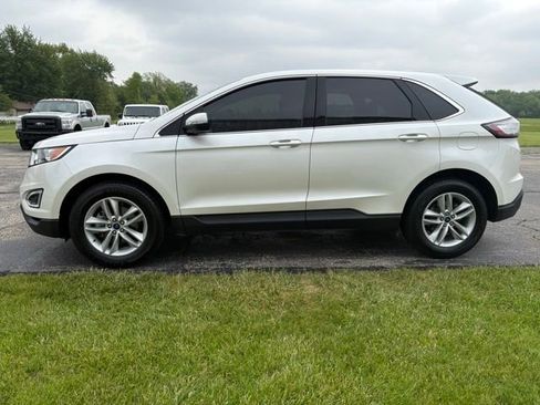 Used 2018 Ford Edge SEL w/ Equipment Group 201A FWD image 11