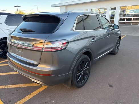 Used 2022 Lincoln Nautilus Reserve w/ Equipment Group 201A image 5