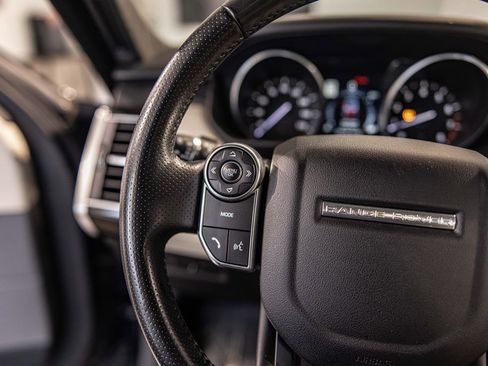 Used 2017 Land Rover Range Rover Sport HSE image 24