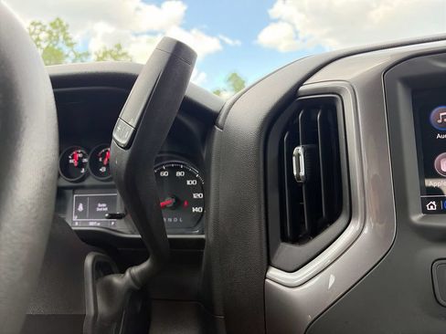 Used 2022 Chevrolet Silverado 1500 Custom RWD image 20