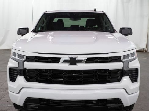 Used 2026 Chevrolet Silverado 1500 RST AWD/4WD image 2