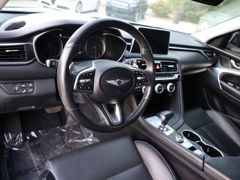 Used 2019 Genesis G70 2.0T Advanced image 15