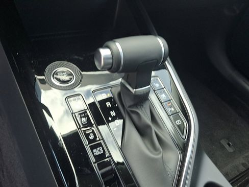 New 2026 Kia Niro SX Touring image 11