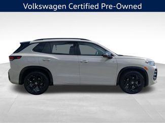 Certified 2026 Volkswagen Tiguan SE R-Line FWD video 2