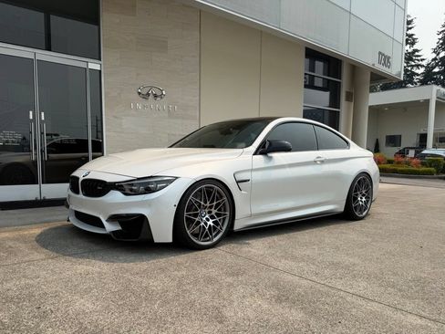 Used 2016 BMW M4 Coupe RWD image 1