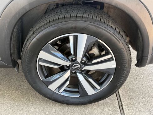 Used 2026 Nissan Rogue SL AWD/4WD image 27