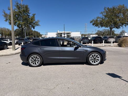 Used 2022 Tesla Model 3 Long Range image 7