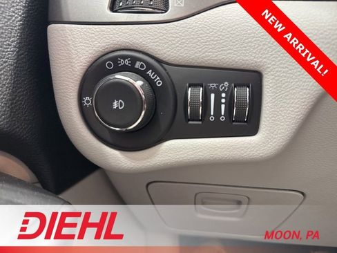 Used 2021 Jeep Cherokee Latitude Lux image 23