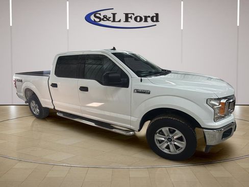 Certified 2019 Ford F150 XLT w/ Trailer Tow Package image 11